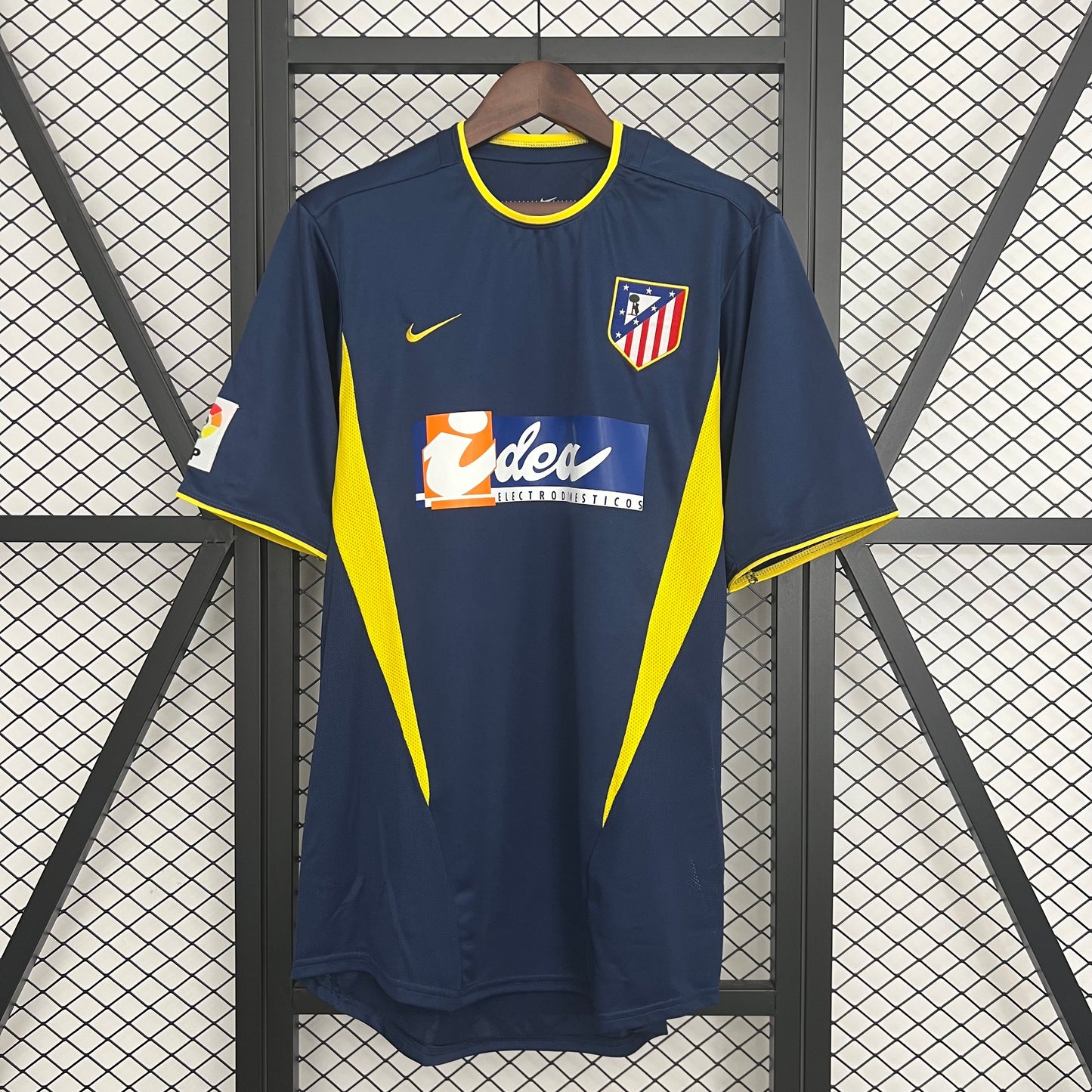 ATLĂTICO DE MADRID II 02/03 HOMBRE (RETRO)