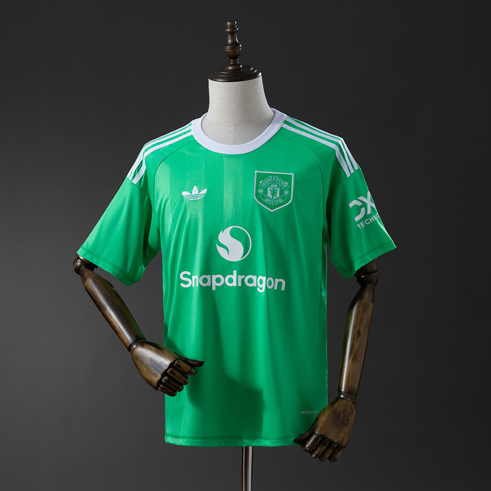 MANCHESTER UNITED PORTERO I 25/26 HOMBRE