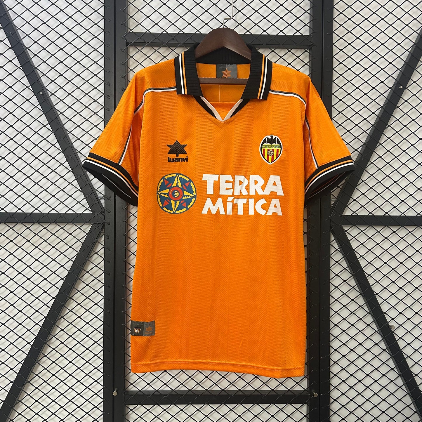 VALENCIA II 99/00 HOMBRE (RETRO)