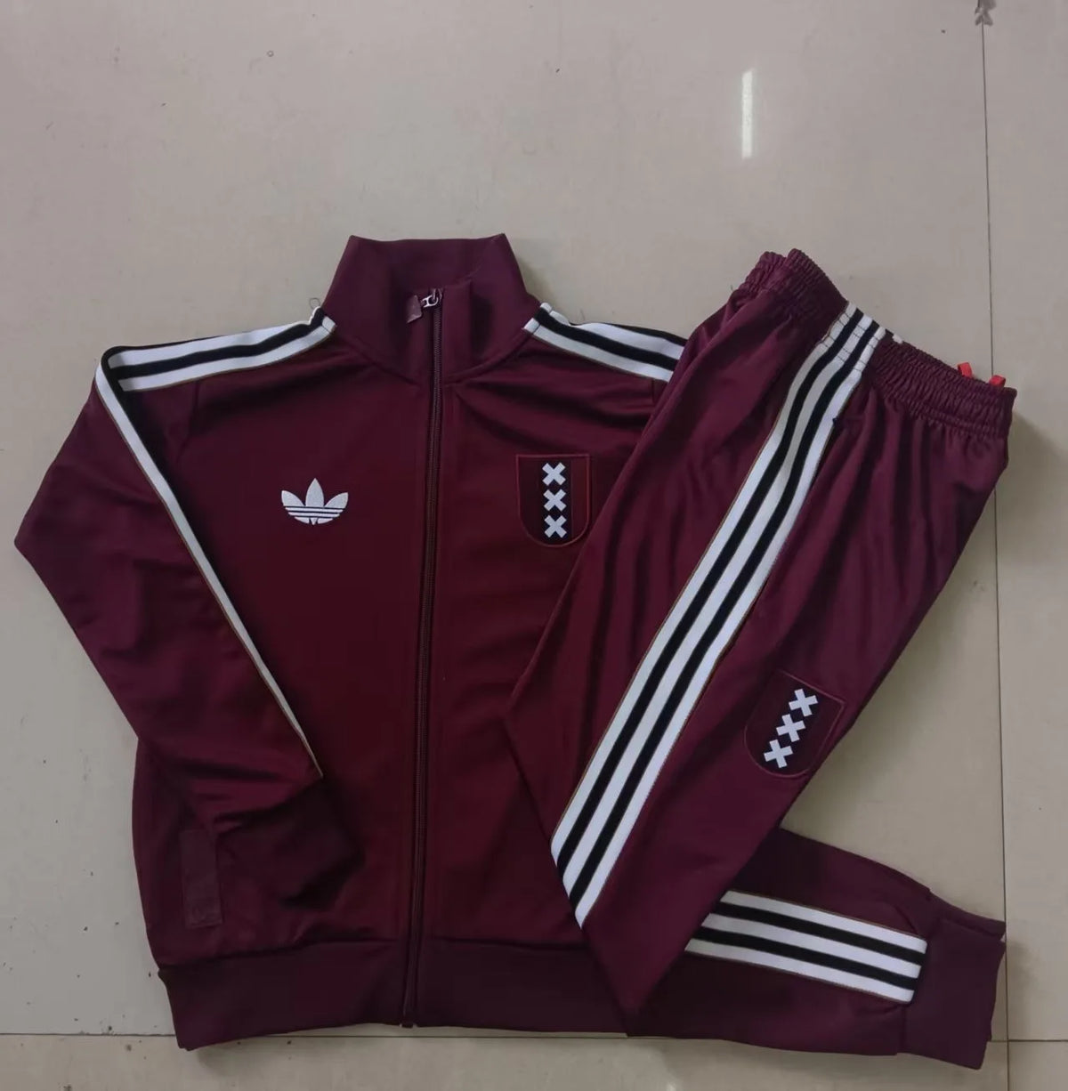 Ajax Pantalón+Sudadera III - Super Golazo Tienda