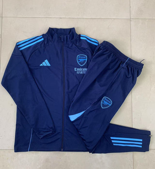 PANTALONES + SUDADERA ARSENAL VI 25/26
