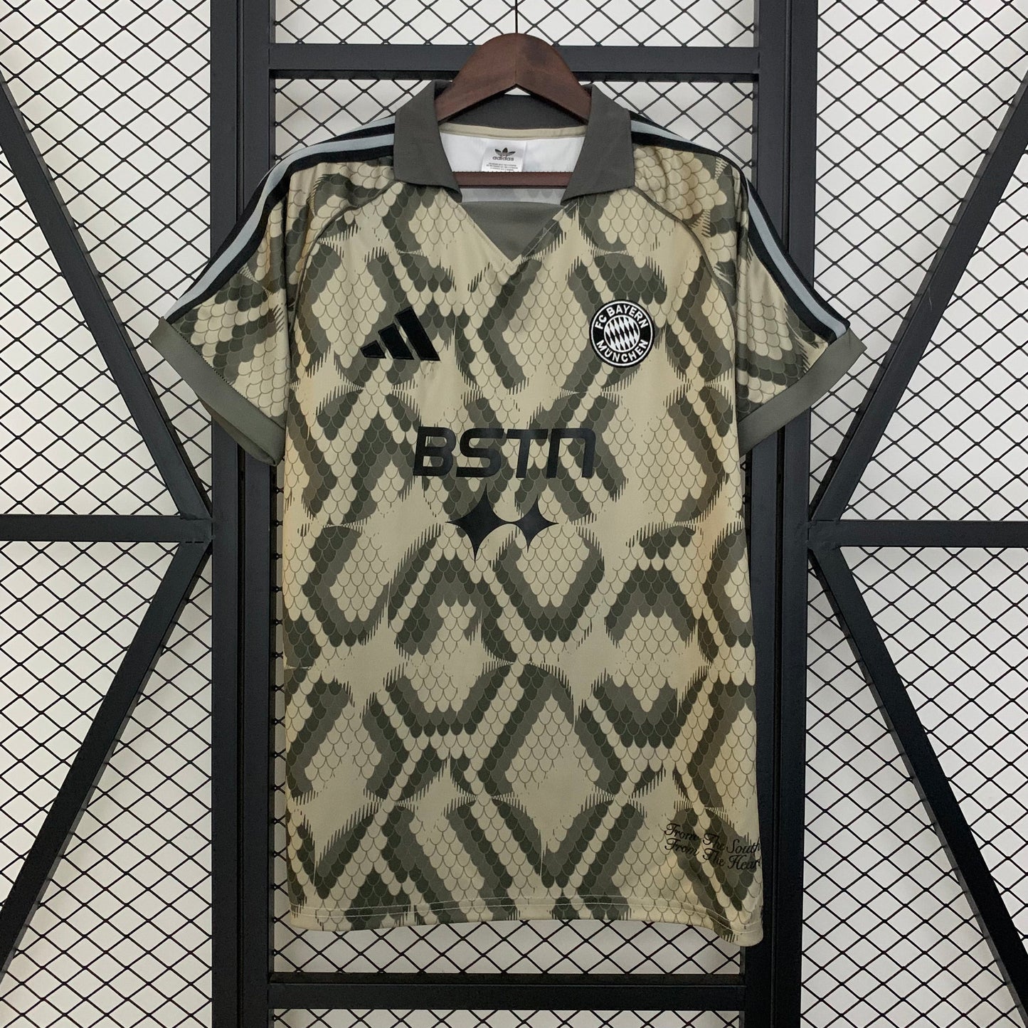BAYERN MUNICH EDICIÓN ESPECIAL I 25/26 HOMBRE
