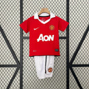 MANCHESTER UNITED I 10/11 CONJUNTO INFANTIL (RETRO)