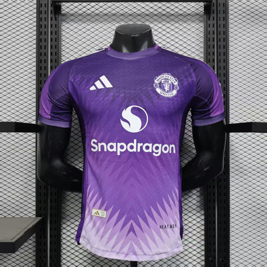 MANCHESTER UNITED EDICIÓN ESPECIAL III 25/26 HOMBRE (VERSIÓN JUGADOR)