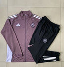 PANTALONES + SUDADERA MANCHESTER UNITED III 25/26