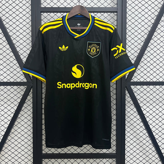 MANCHESTER UNITED III 25/26 HOMBRE