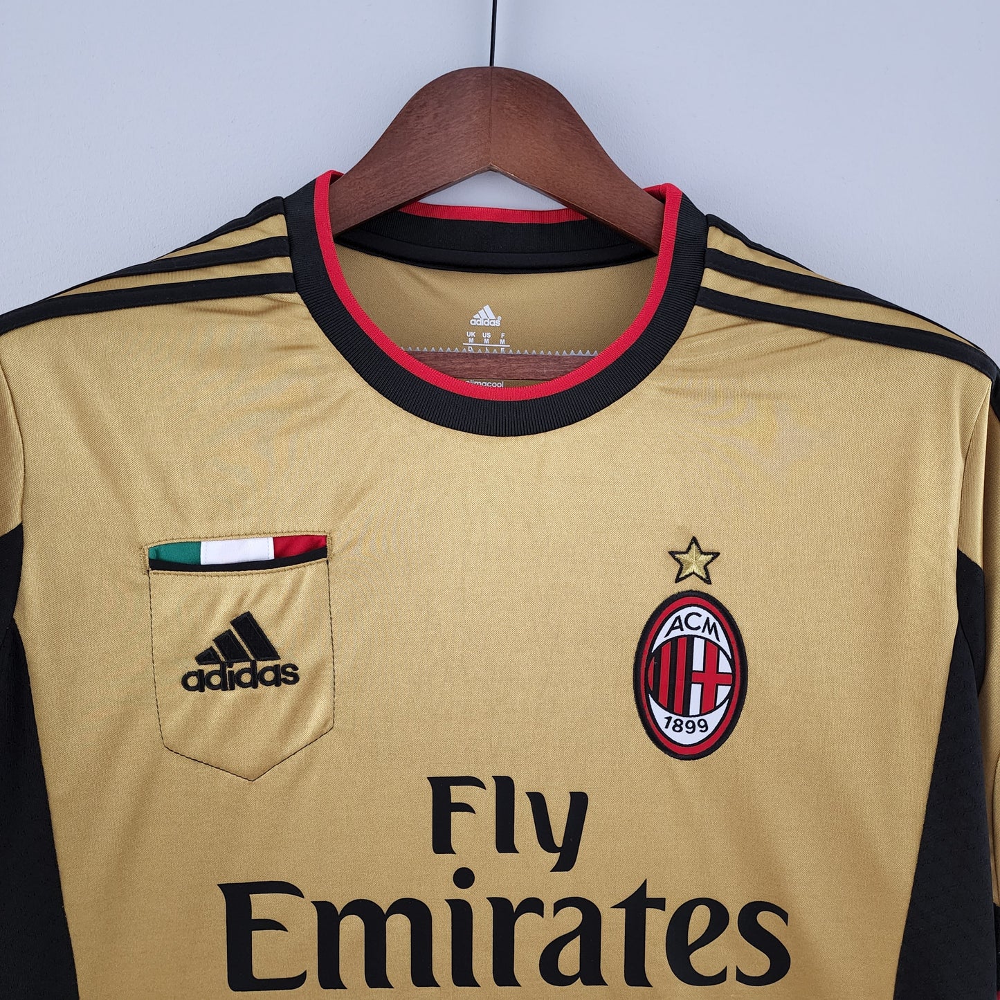 MILAN II 13/14 HOMBRE (RETRO)