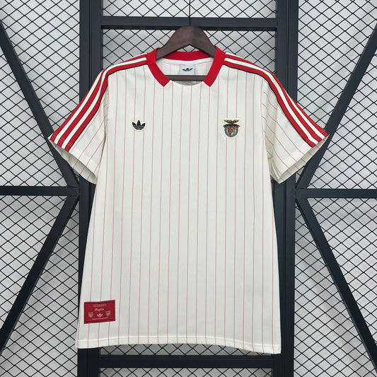 Benfica Retro Rayas Crema - Super Golazo Tienda