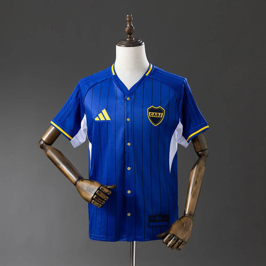 BOCA JUNIORS EDICIÓN BASEBALL I 25/26 HOMBRE - Super Golazo Tienda