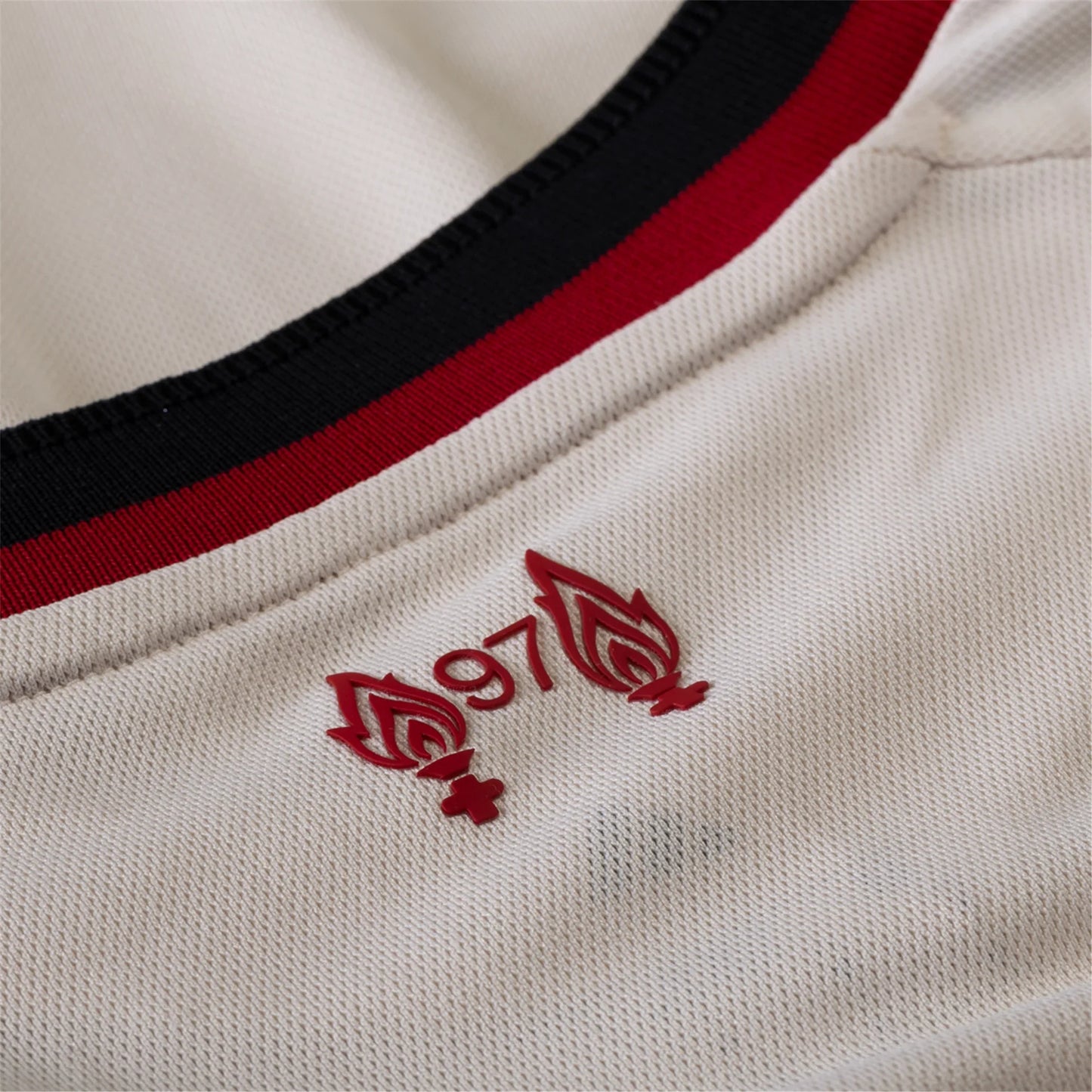 Camiseta Liverpool 25/26 II de Visitante - Manga Larga
